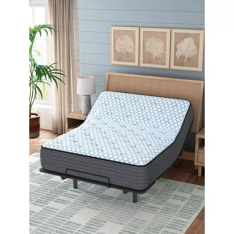 Signature Design by Ashley Destin Cove 15 Inch Plush Mattress, Hybrid with Memory Foam and Wrapped Coils